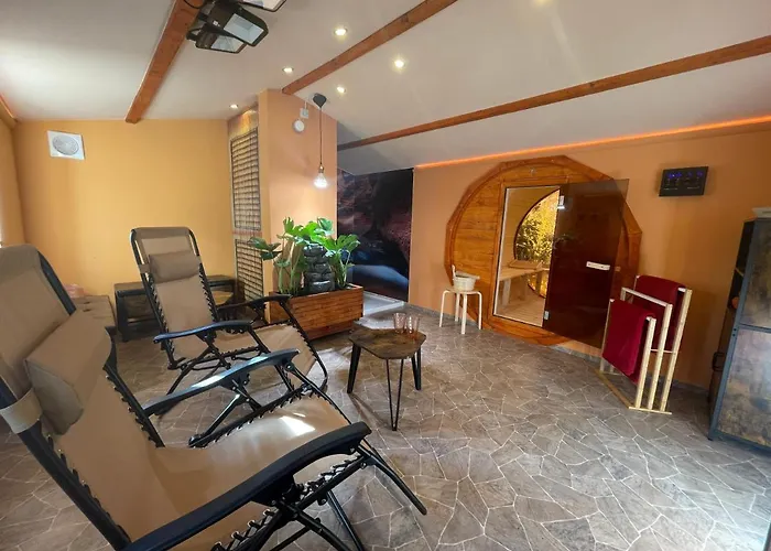 Gulfhaus, Mit Sauna Und Grossem Garten Appartement Apen